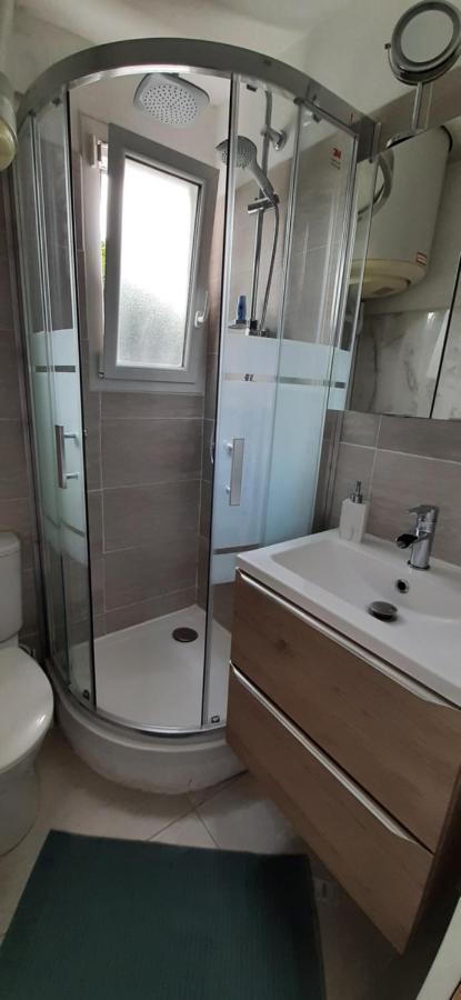 Seduisant Studio Avec Cour Privative La Crau Εξωτερικό φωτογραφία