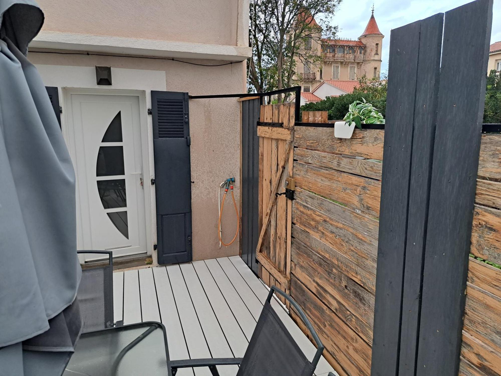 Seduisant Studio Avec Cour Privative La Crau Εξωτερικό φωτογραφία